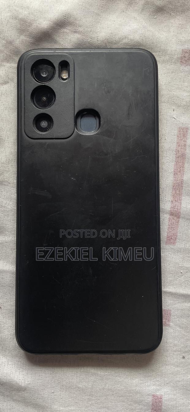 Tecno Spark 8C 64 GB Blue - thumbnail 3