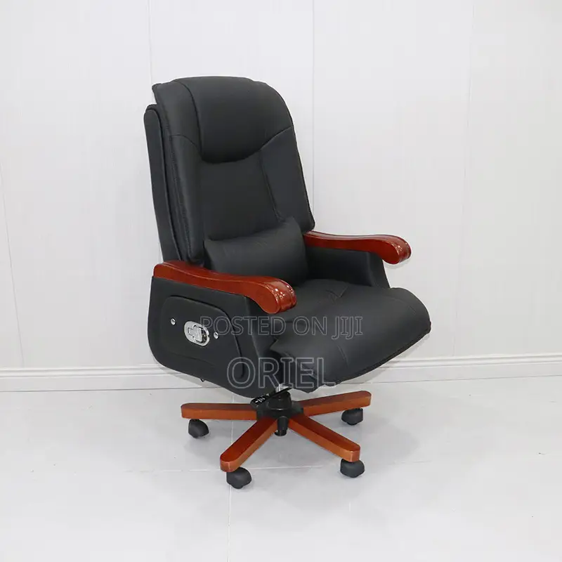 Office Chair : Black High-Back Leather Executive Office Chair