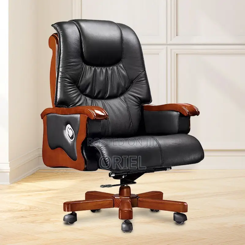 Office Chair : Black High-Back Leather Executive Office Chair