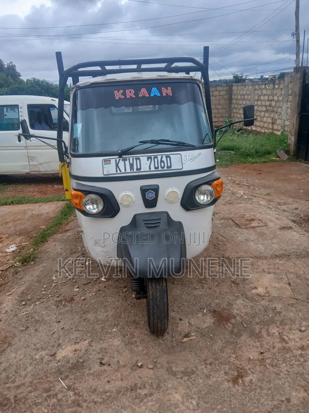 Piaggio 2024 White