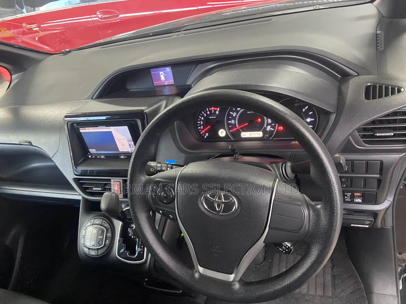 Toyota Noah 2018 Black