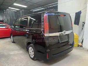 Toyota Noah 2018 Black