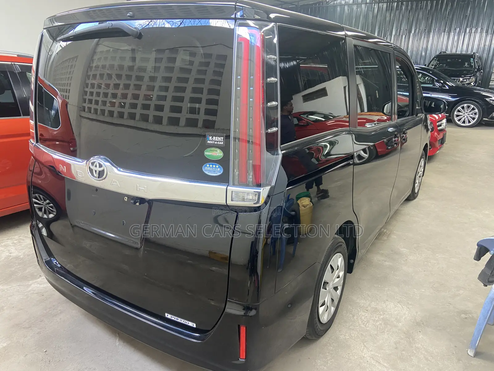 Toyota Noah 2018 Black