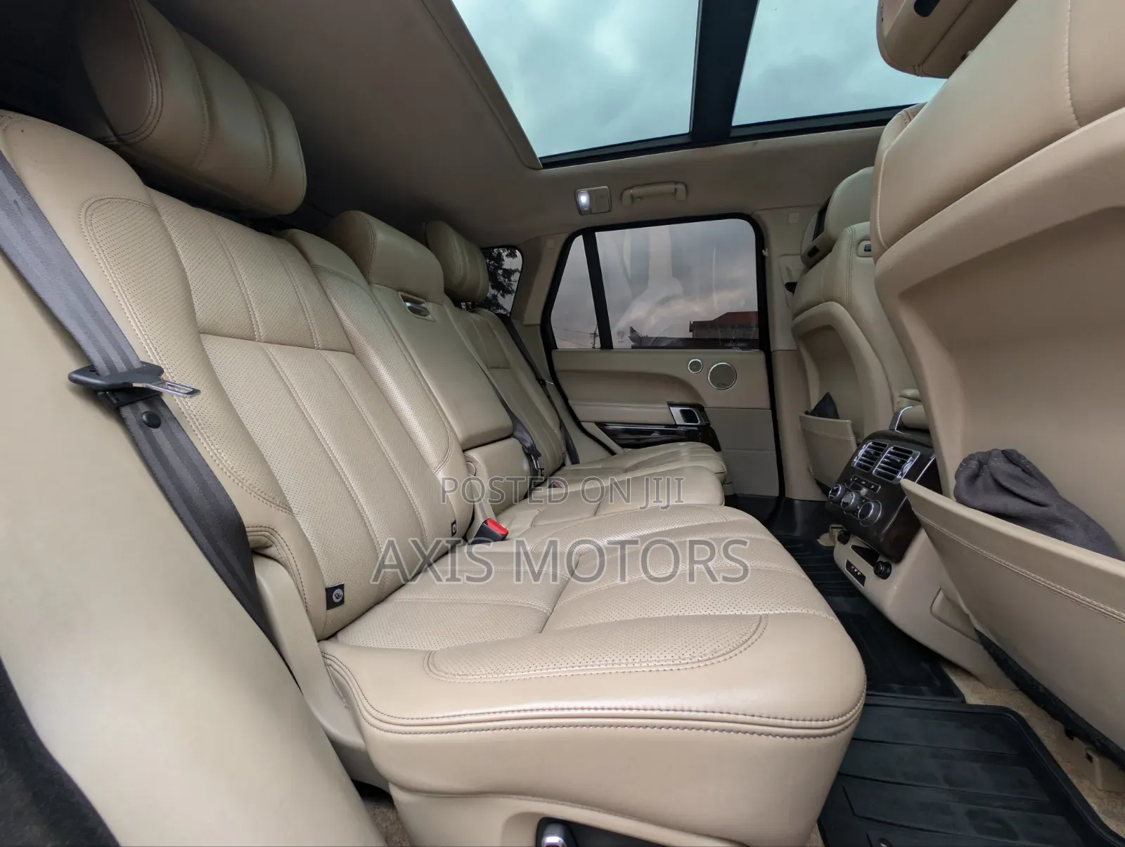 Land Rover Range Rover Vogue 2014 Brown