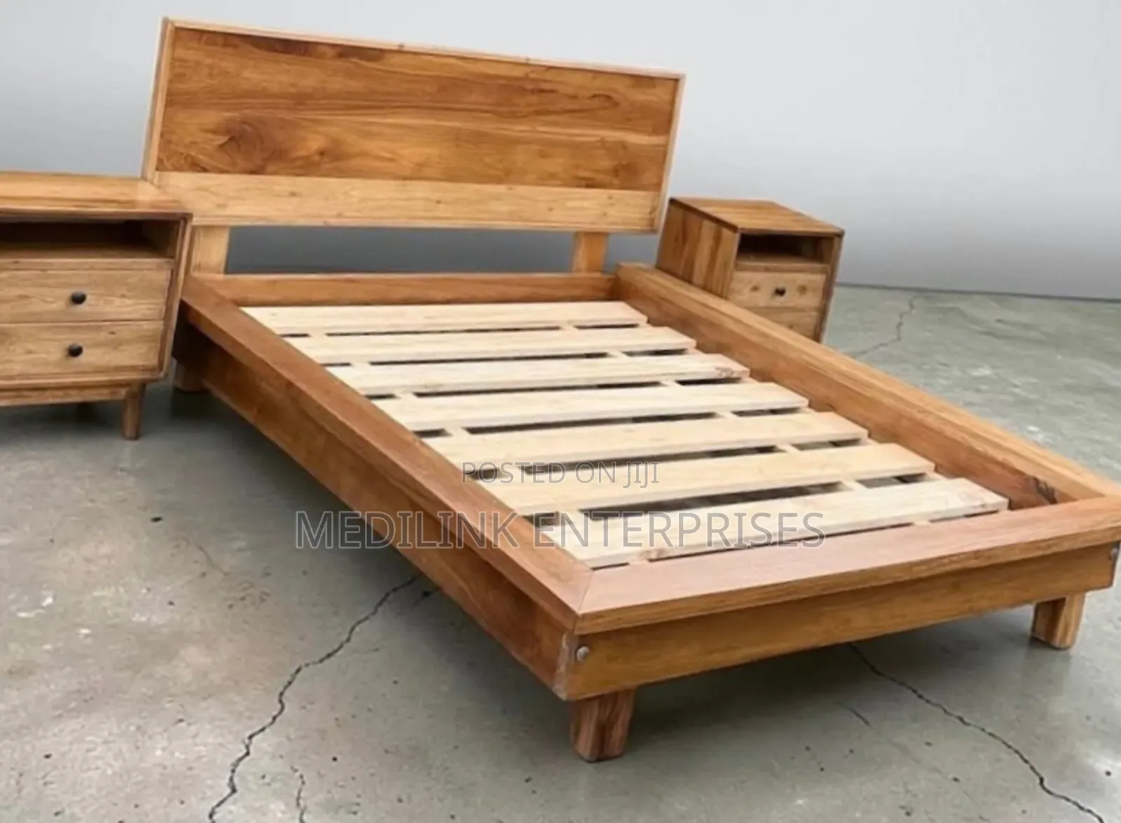 Yeatbok Customized Vanish 6*6 Boxbed Mahogany