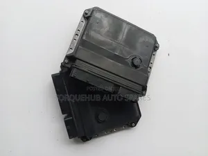 Toyota Vitz 2010 Engine Control Unit