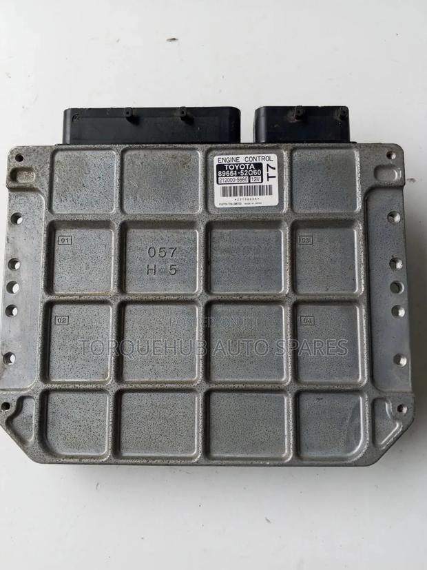 Toyota Vitz 2010 Engine Control Unit - thumbnail 2