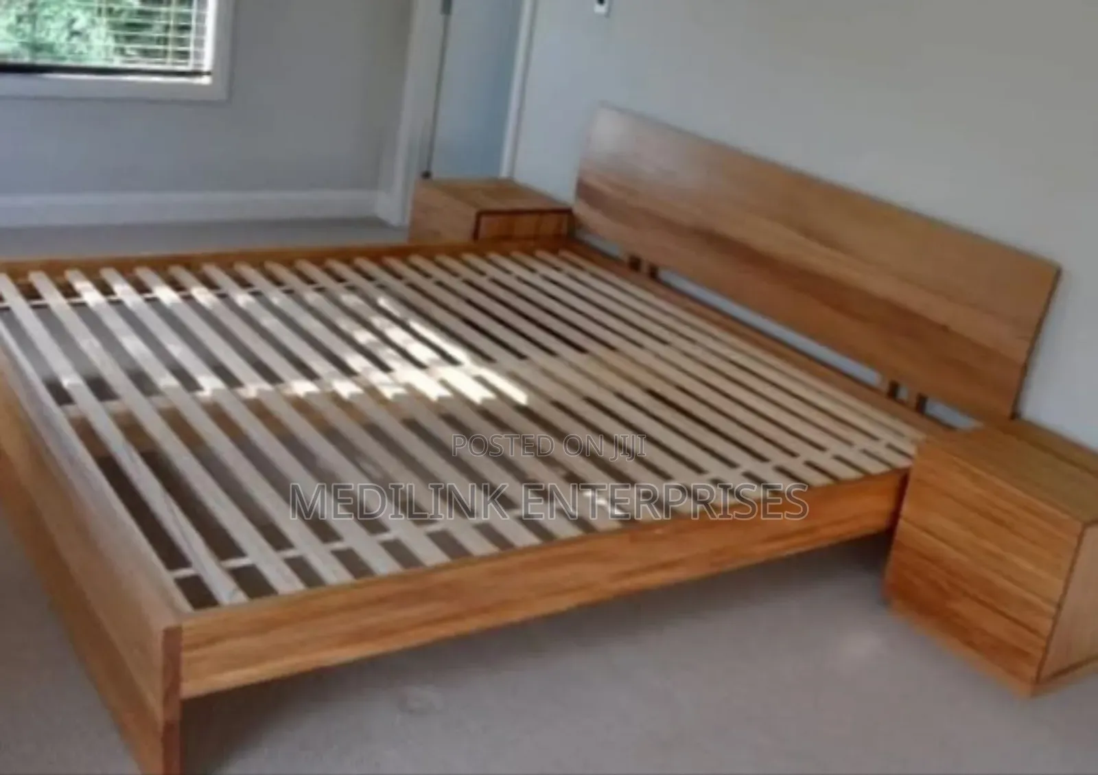 Enke Wooden Boxbed Ellen Bay Vanish