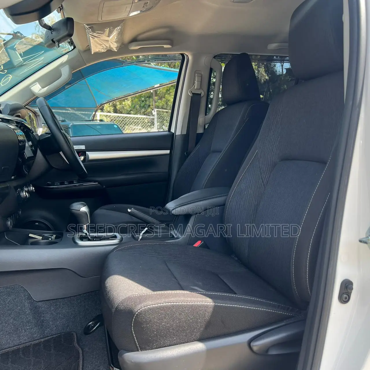 Toyota Hilux 2020 White