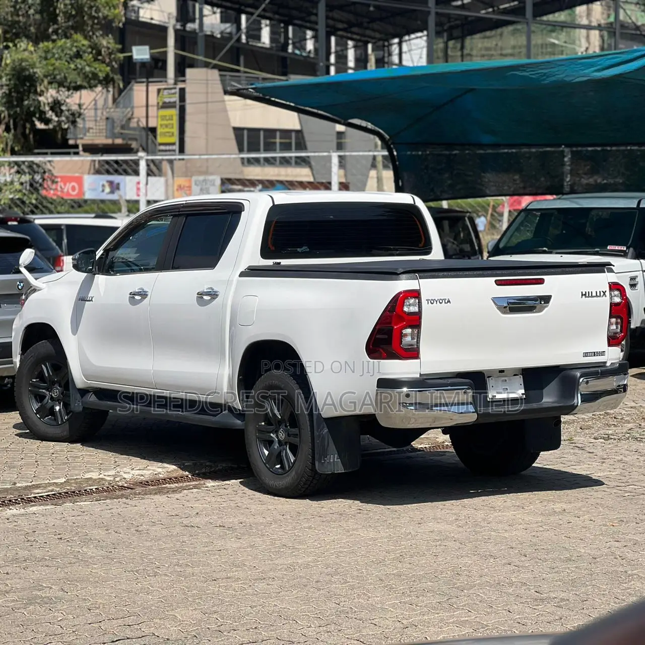 Toyota Hilux 2020 White