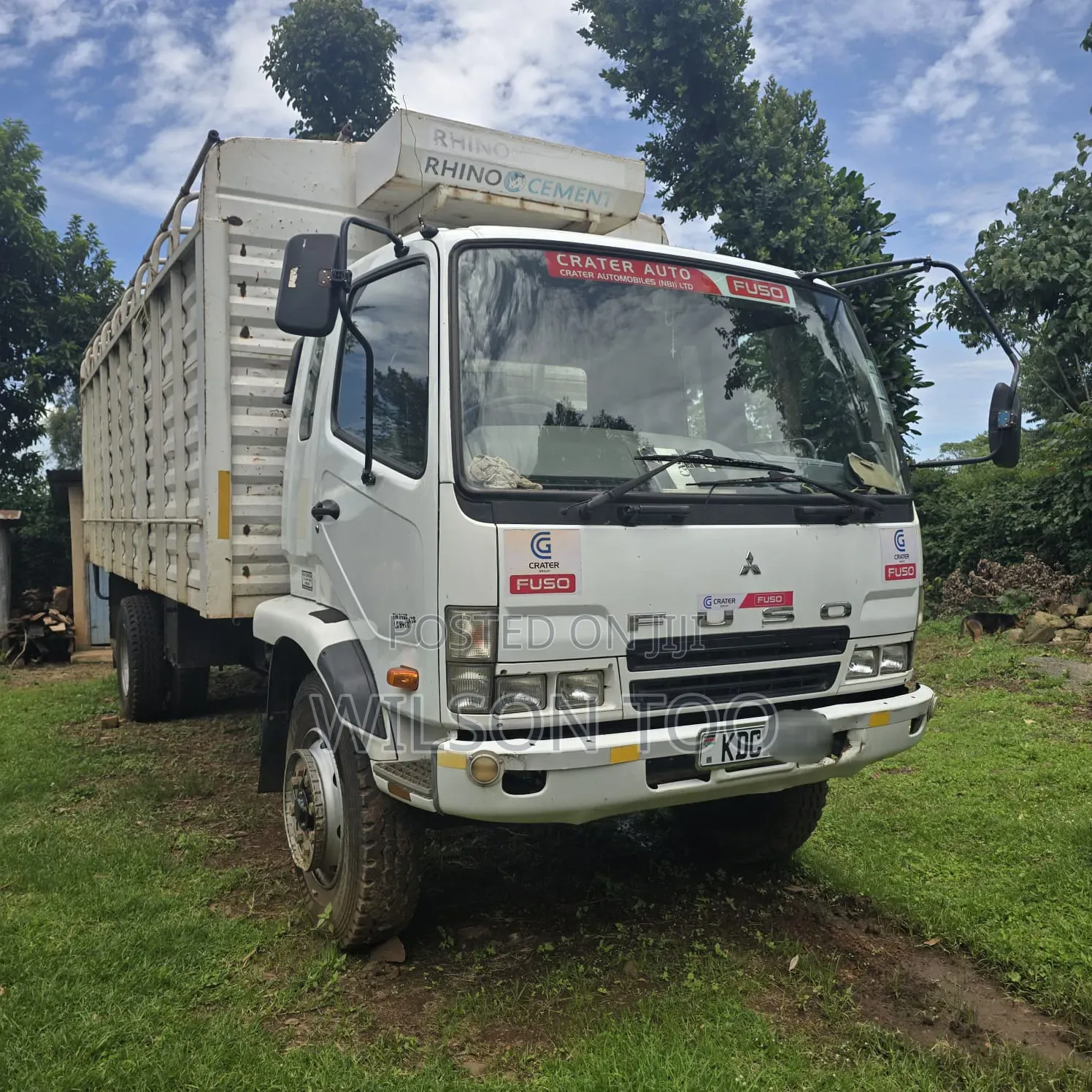 Mitsubishi Fuso Truck 6 Wheeler