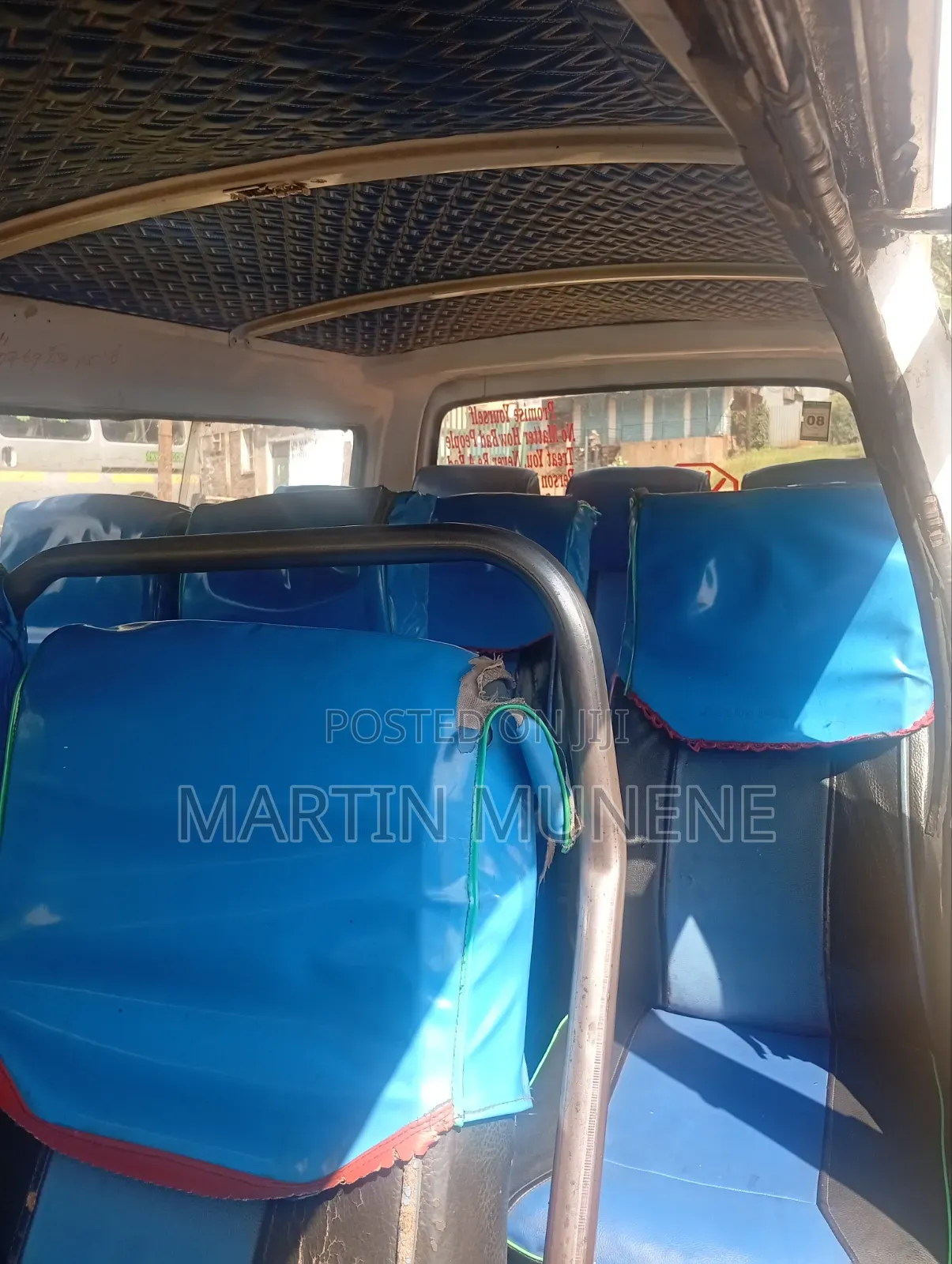 Nissan Caravan (Urvan) 1999 White