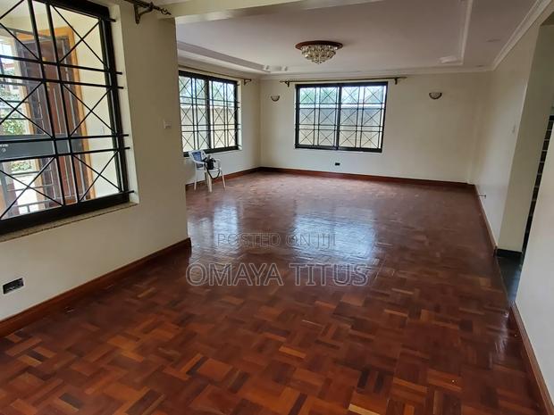 5bdrm Villa in Gateway Mall Area for rent - thumbnail 3