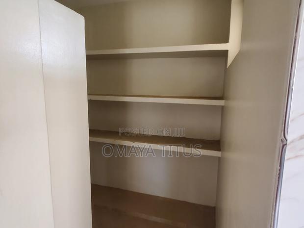5bdrm Villa in Gateway Mall Area for rent - thumbnail 7