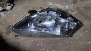 Toyota Vitz 2012 Headlight
