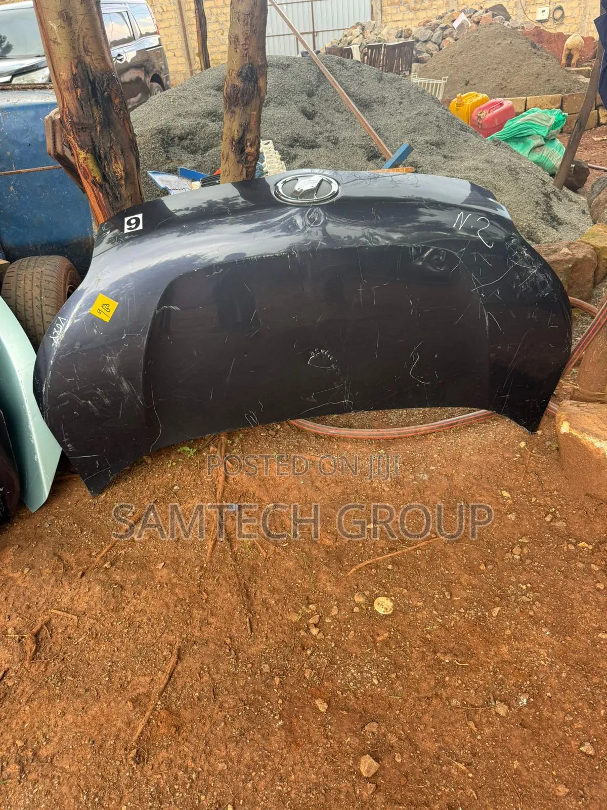 Toyota Voxy X-Japan Bonnet