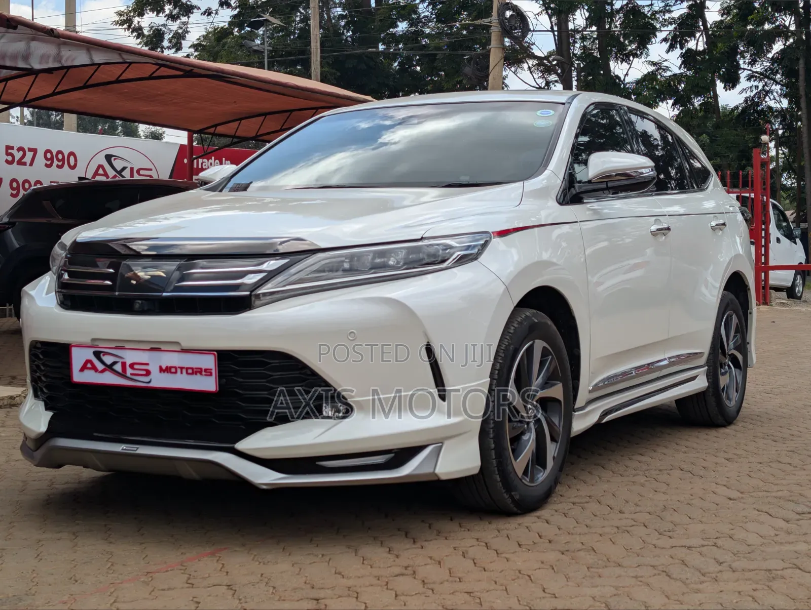 Toyota Harrier 2.0 Turbo 2019 White
