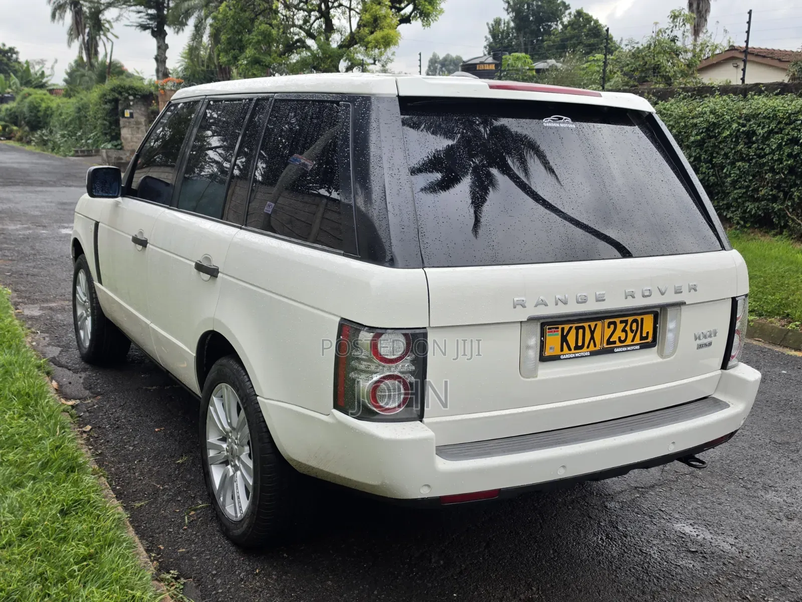 Land Rover Range Rover Vogue 2010 Pearl