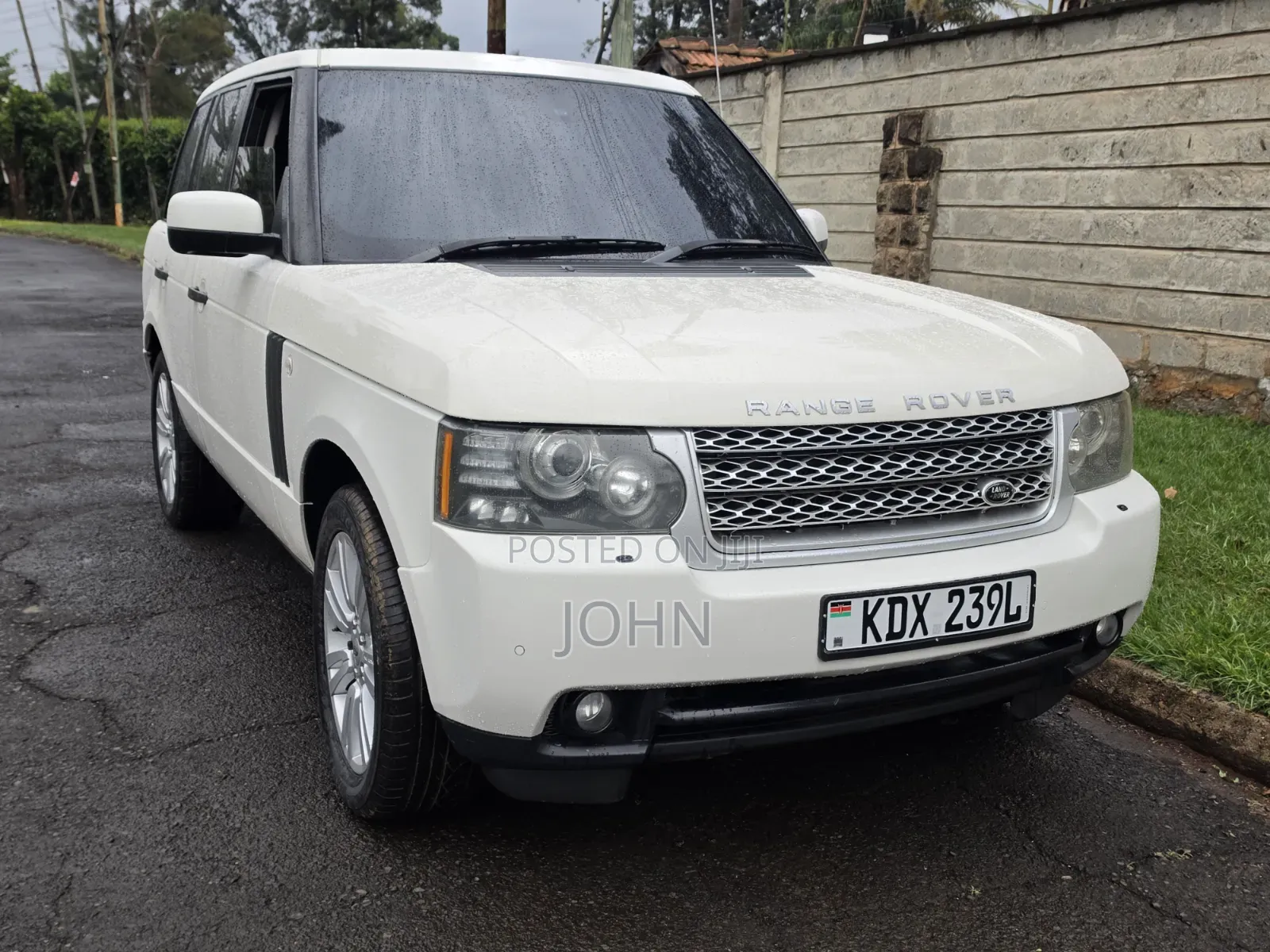 Land Rover Range Rover Vogue 2010 Pearl