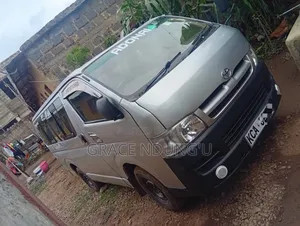 Toyota HiAce 2007 Silver
