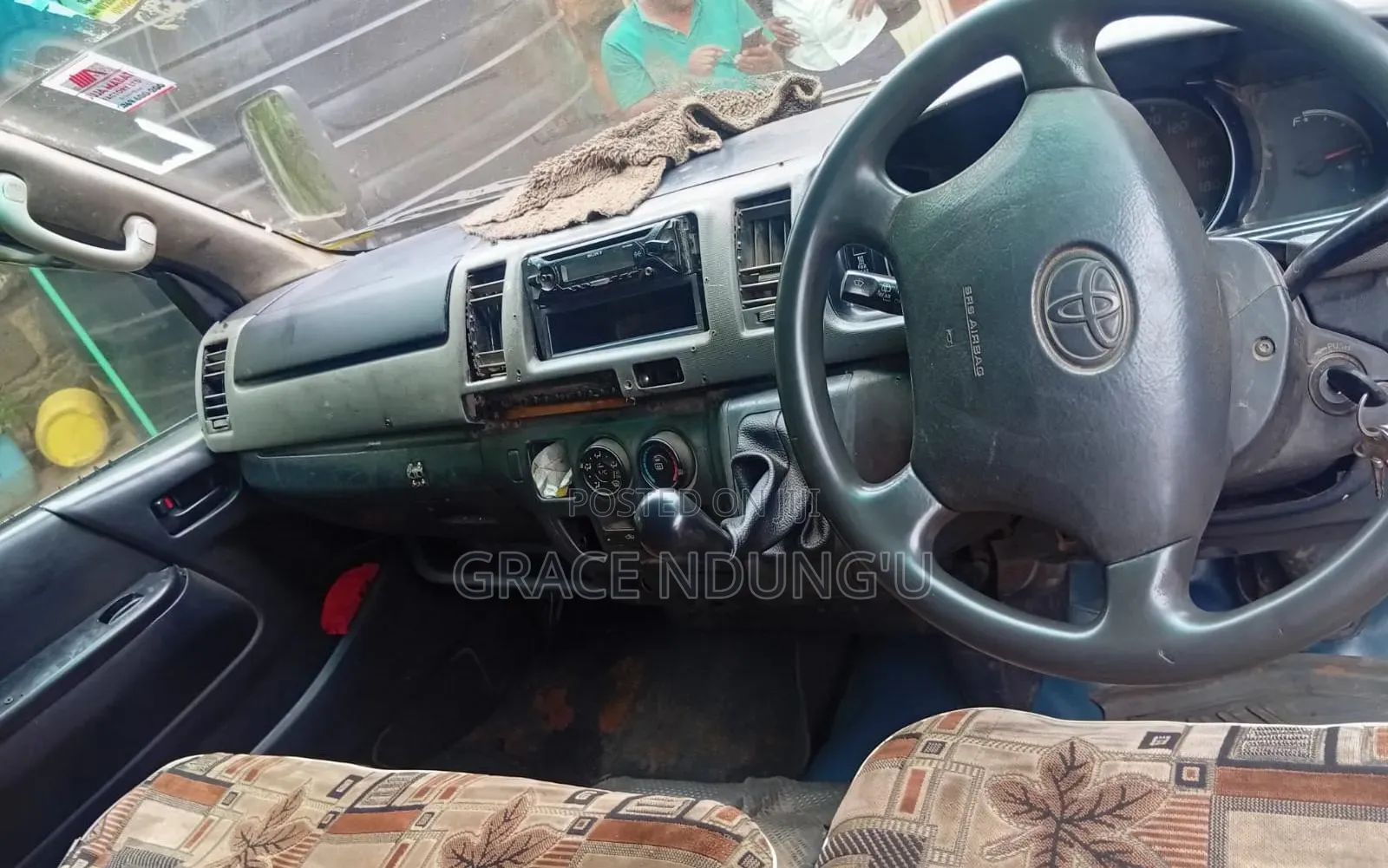 Toyota HiAce 2007 Silver