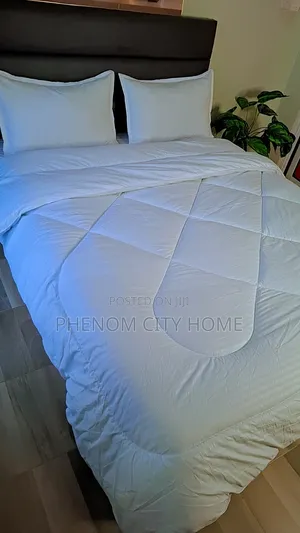 Tc White Cotton Binded Duvet Set Restocked