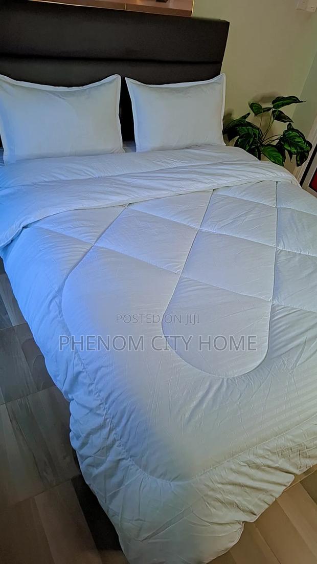 Tc White Cotton Binded Duvet Set Restocked - thumbnail 3