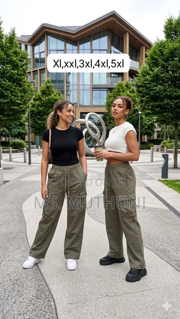 Heavy Unisex Wide Leg Baggy Sweatpants in Stock