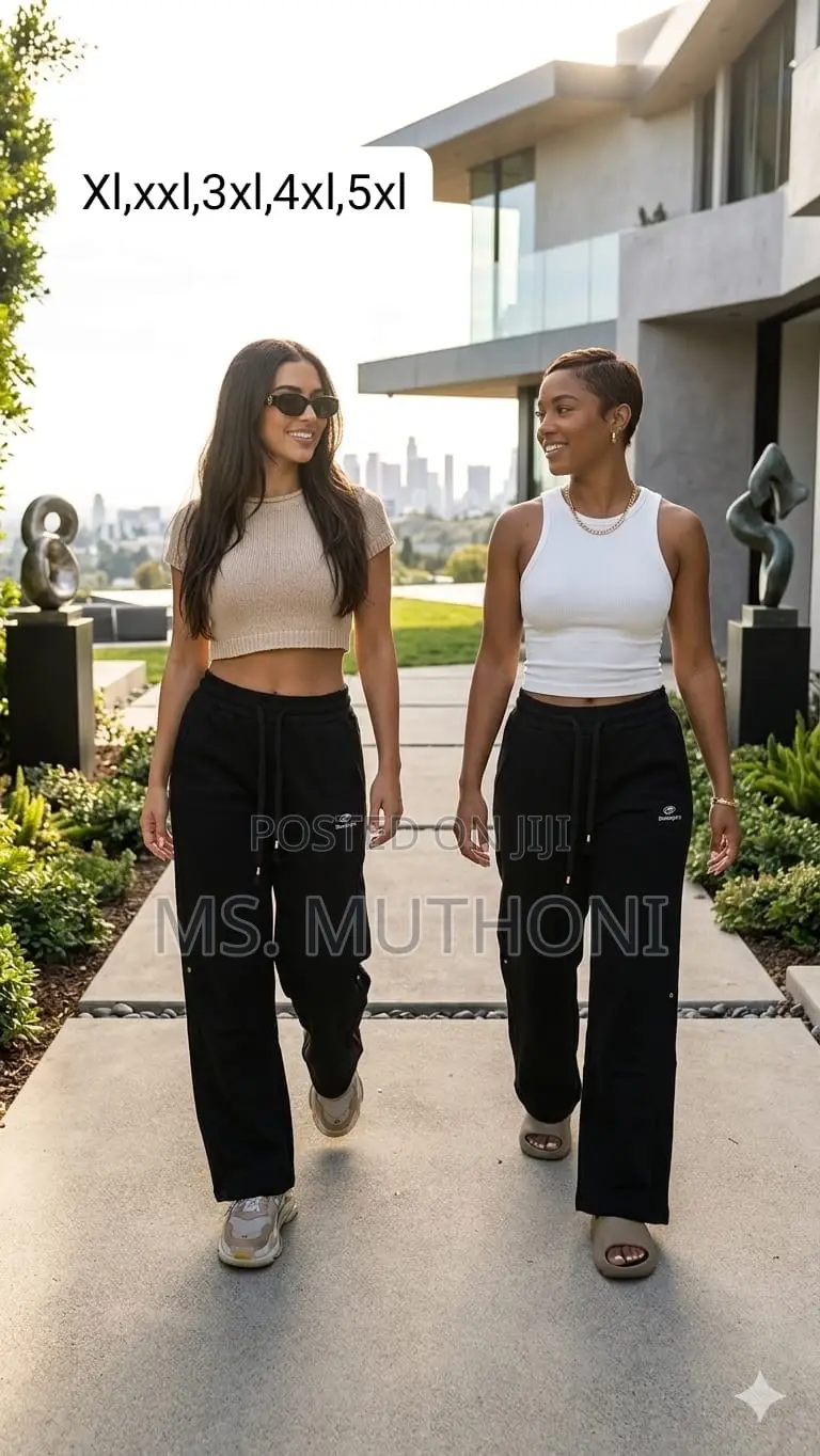 Heavy Unisex Wide Leg Baggy Sweatpants in Stock