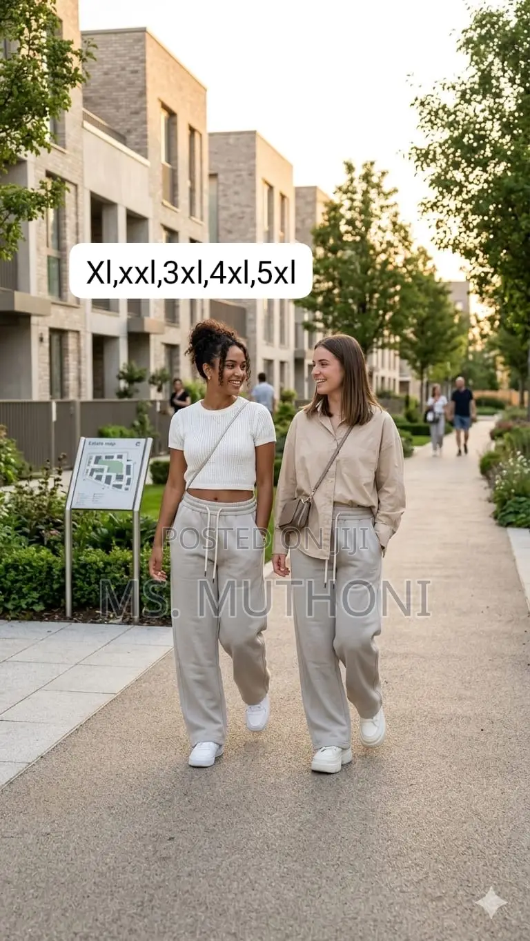 Heavy Unisex Wide Leg Baggy Sweatpants in Stock