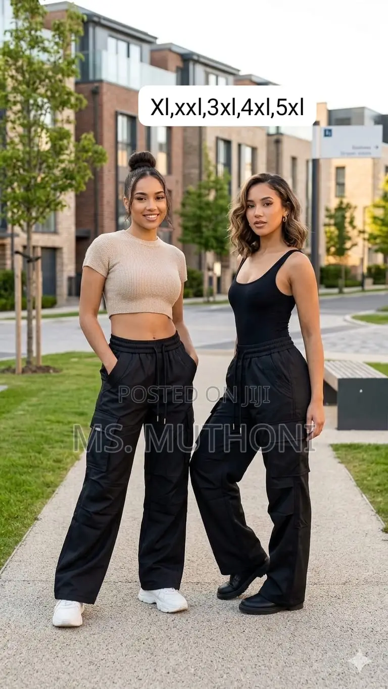 Heavy Unisex Wide Leg Baggy Sweatpants in Stock
