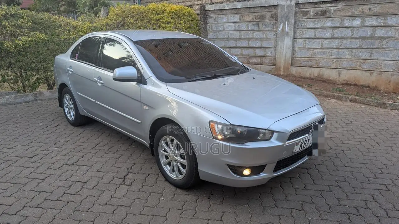 Mitsubishi Lancer 2013 Silver