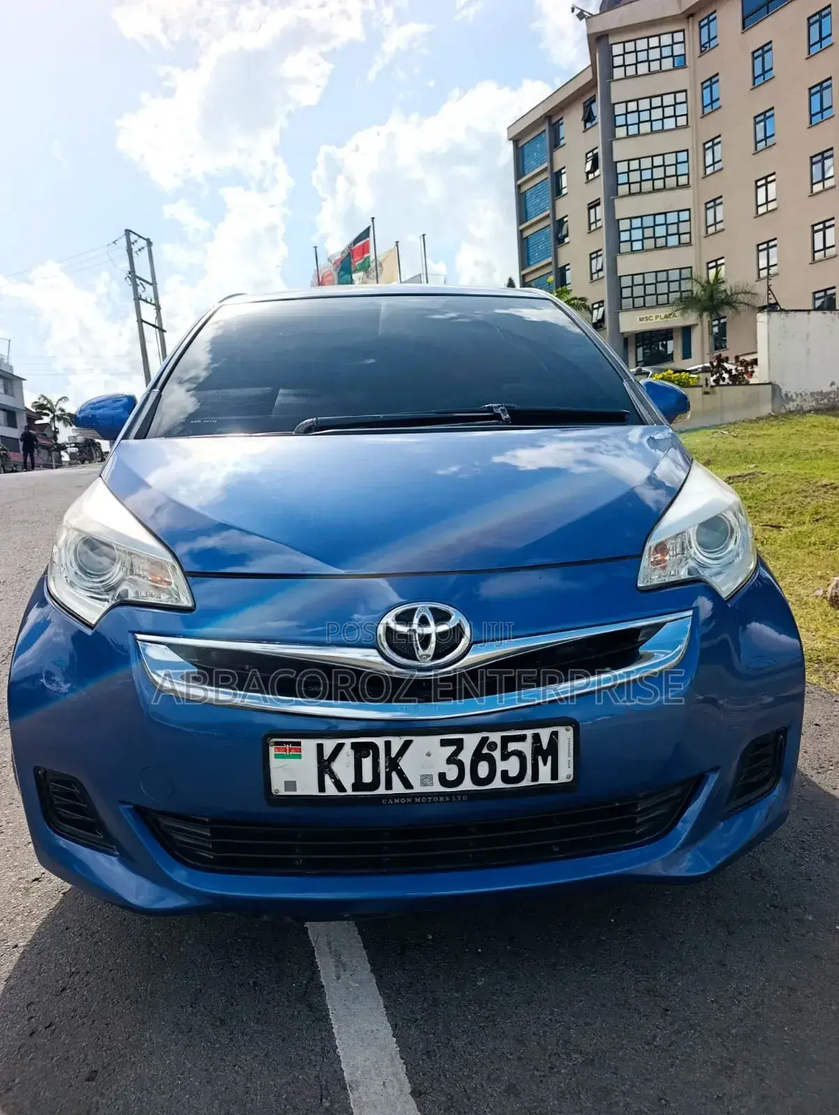 Toyota Ractis 2016 Blue