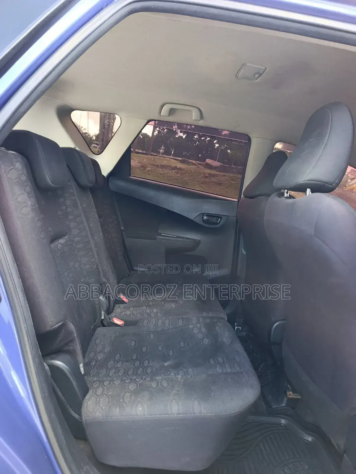 Toyota Ractis 2016 Blue