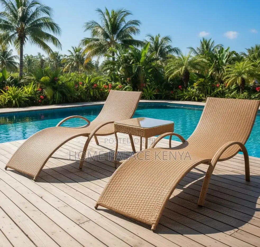 Poolside Bed: Waterproof Rattan Poolside Chaise Lounge Chair