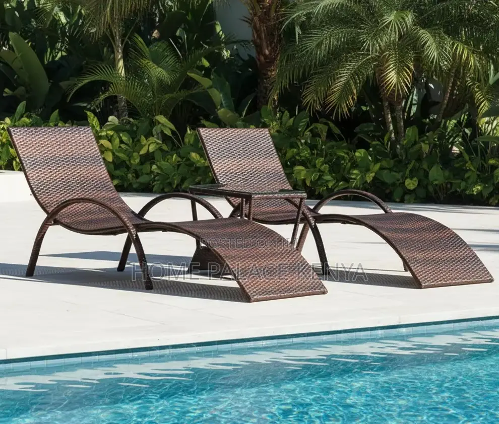Poolside Bed: Waterproof Rattan Poolside Chaise Lounge Chair