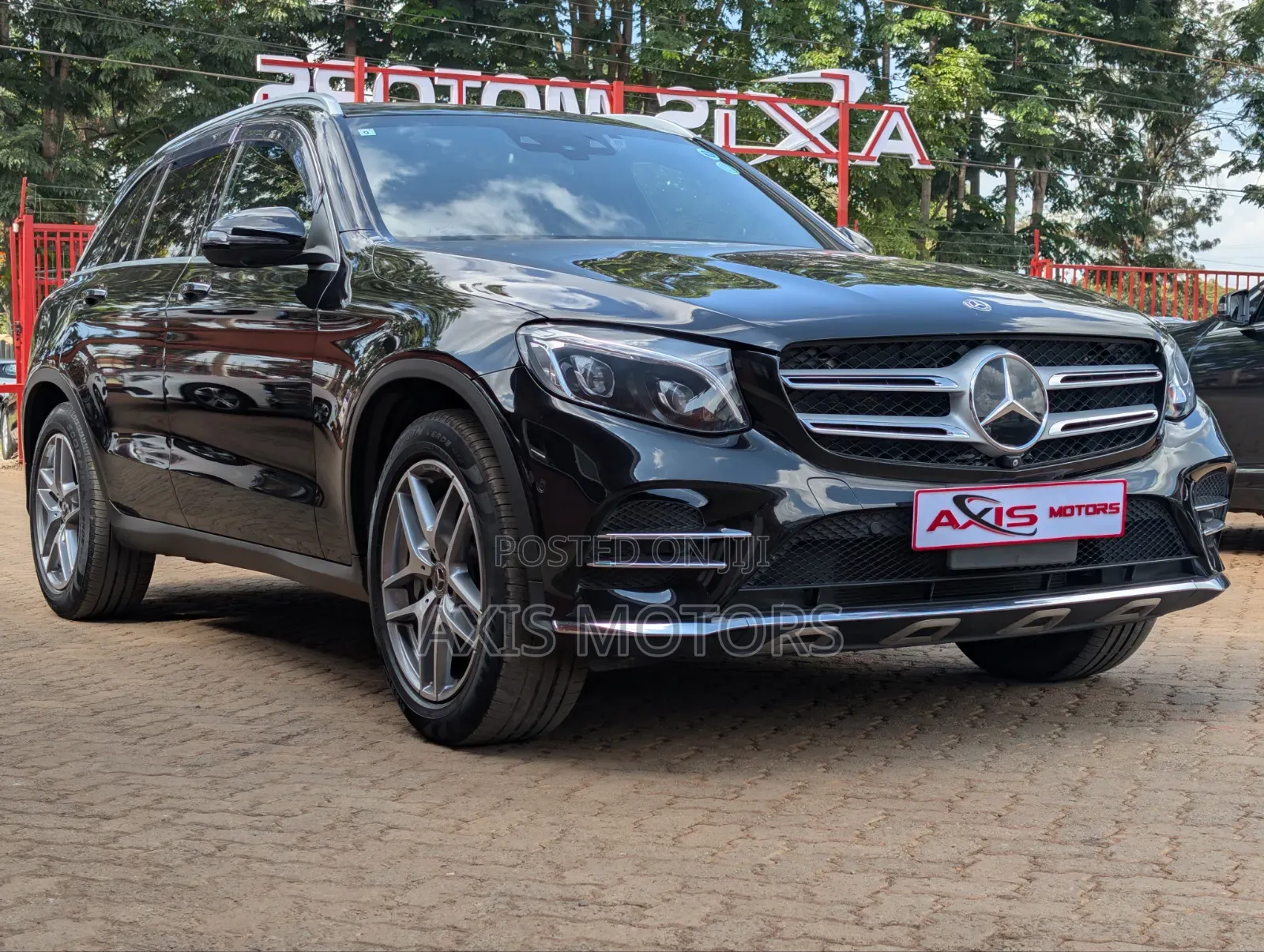 Mercedes-Benz GLC-Class 2019 Black