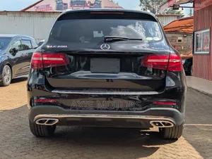 Mercedes-Benz GLC-Class 2019 Black