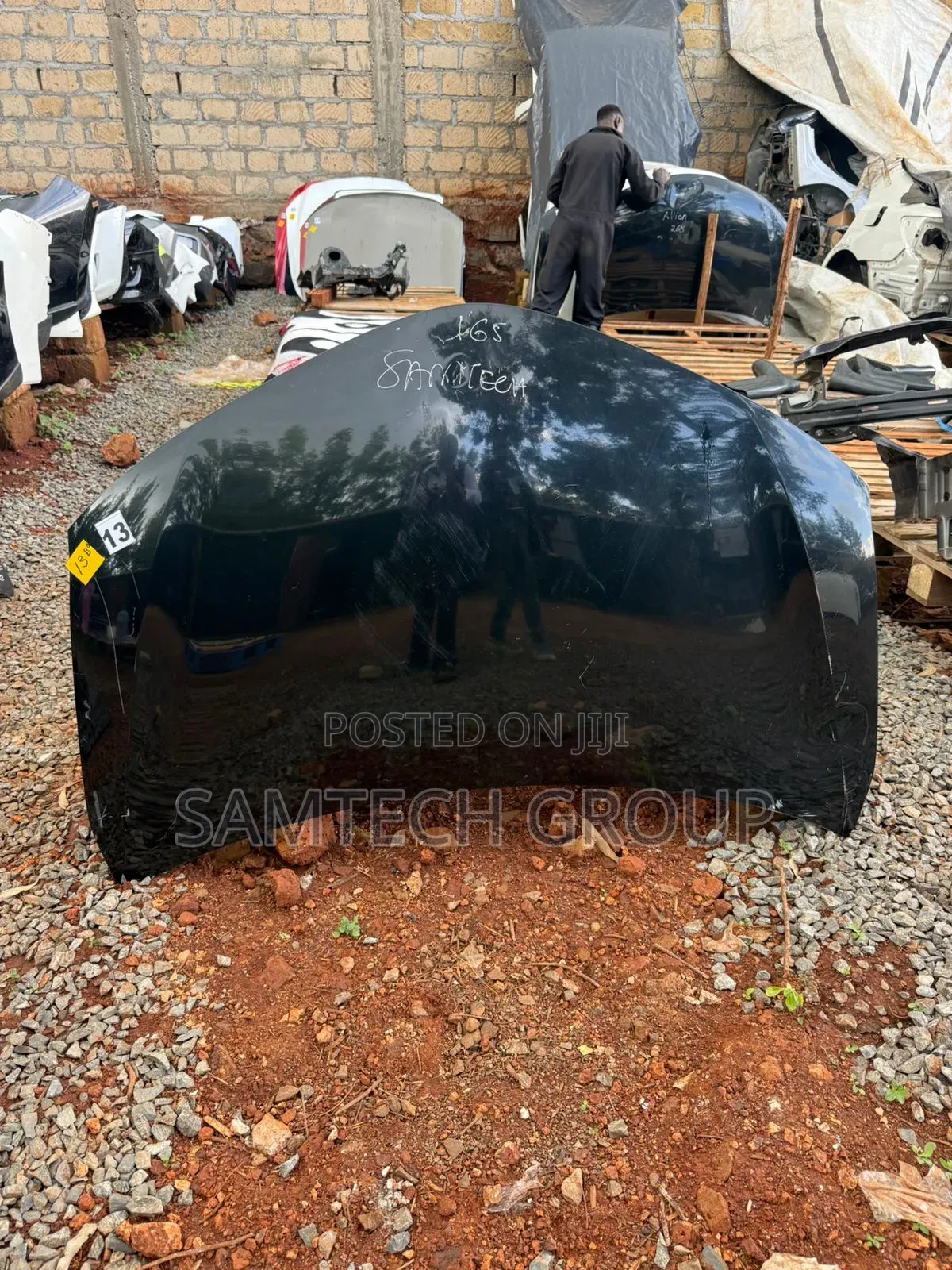 Fielder 165 Bonnet Available