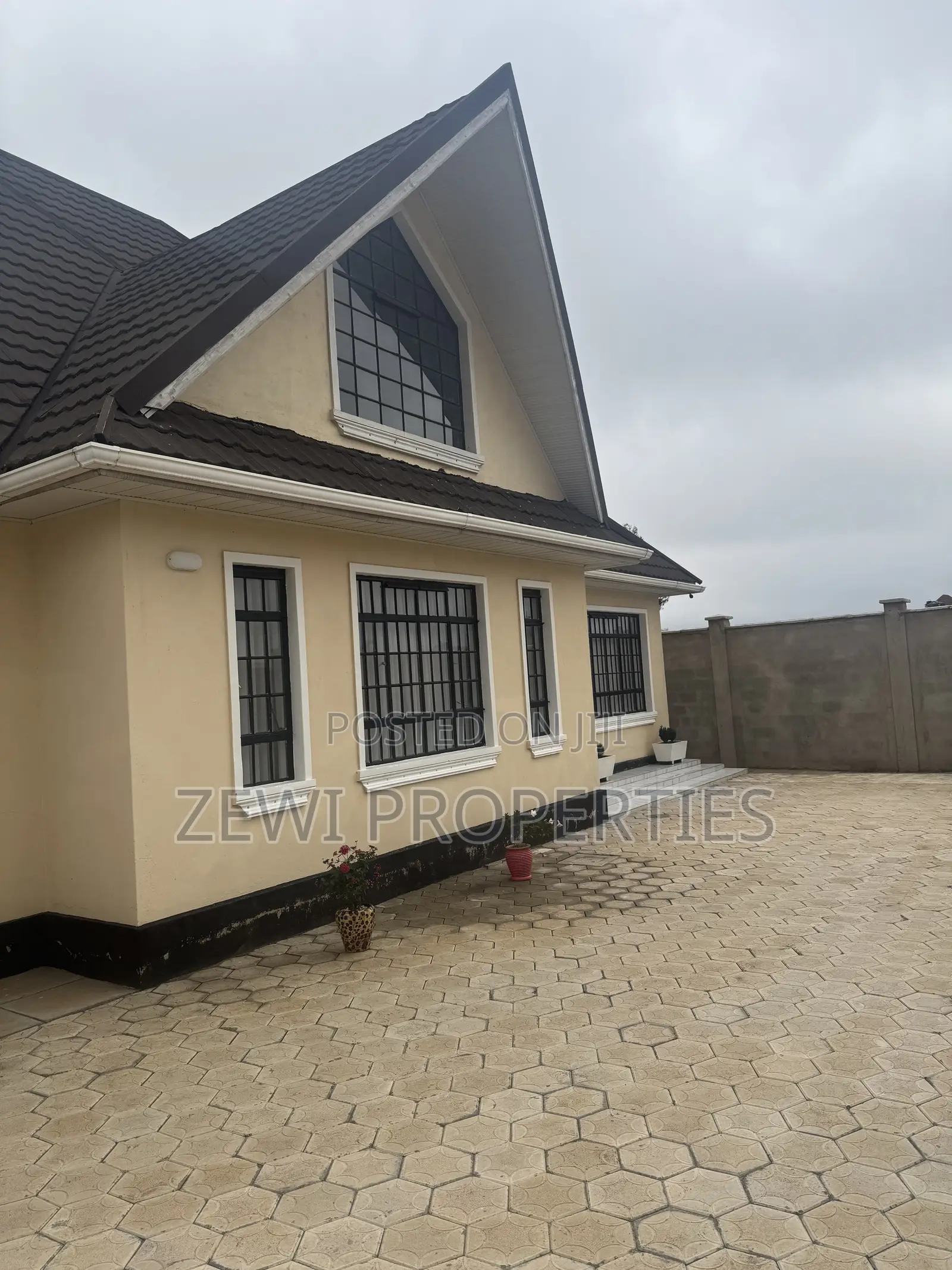 4bdrm Bungalow in Kibiku for rent