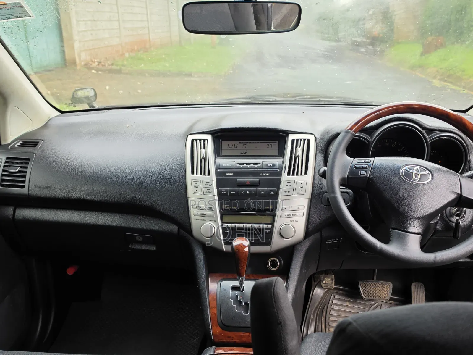 Toyota Harrier 2.4 2007 Black