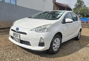Toyota Aqua 2014 White