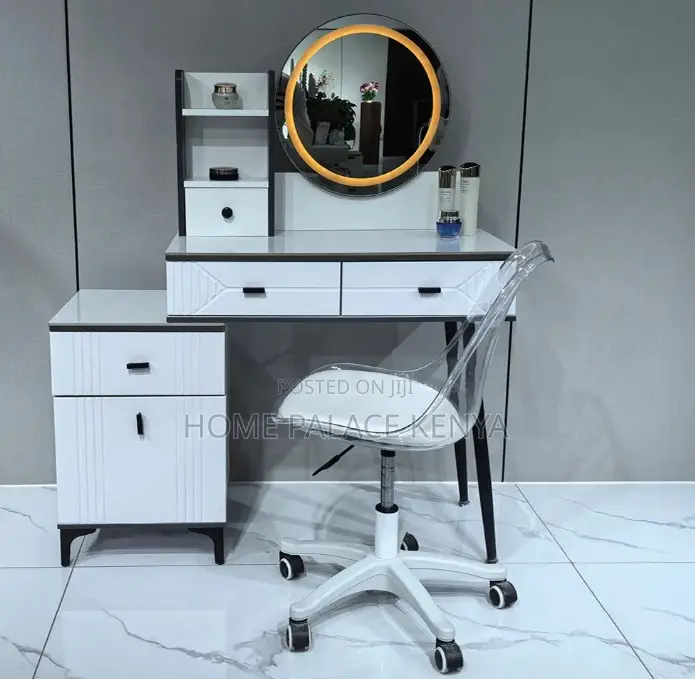 Vanity Dresser: Makeup Vanity Table With Smart Mirror With Storage