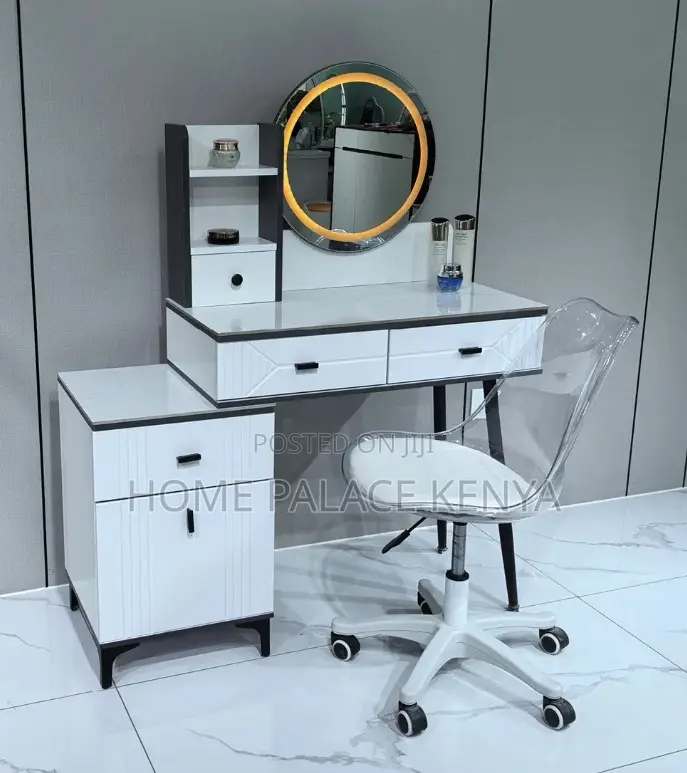 Vanity Dresser: Makeup Vanity Table With Smart Mirror With Storage