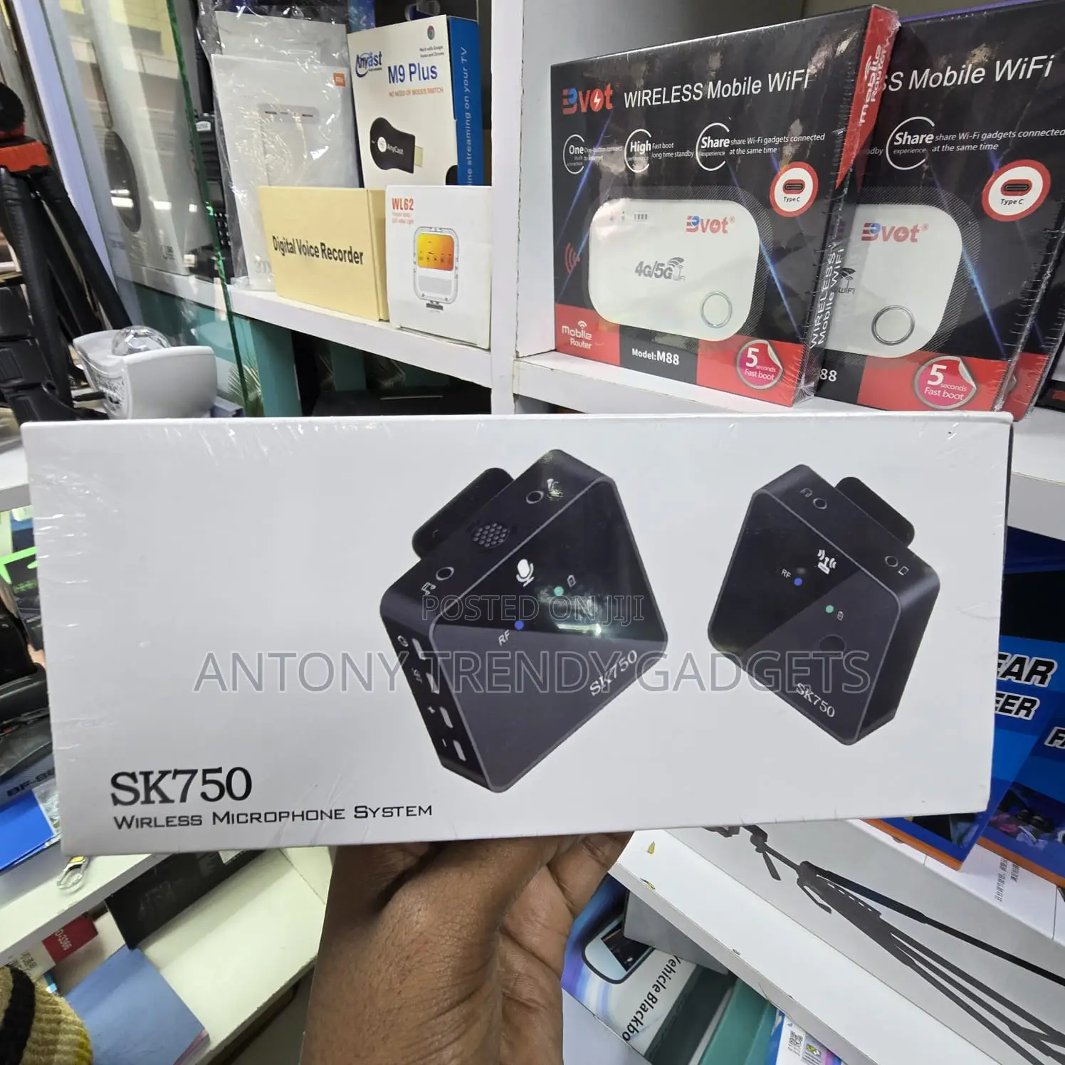 Sk750 Wireless Mic for Vlogging Interviews Streaming
