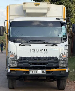 Isuzu FRR 90 Blue Power 2024