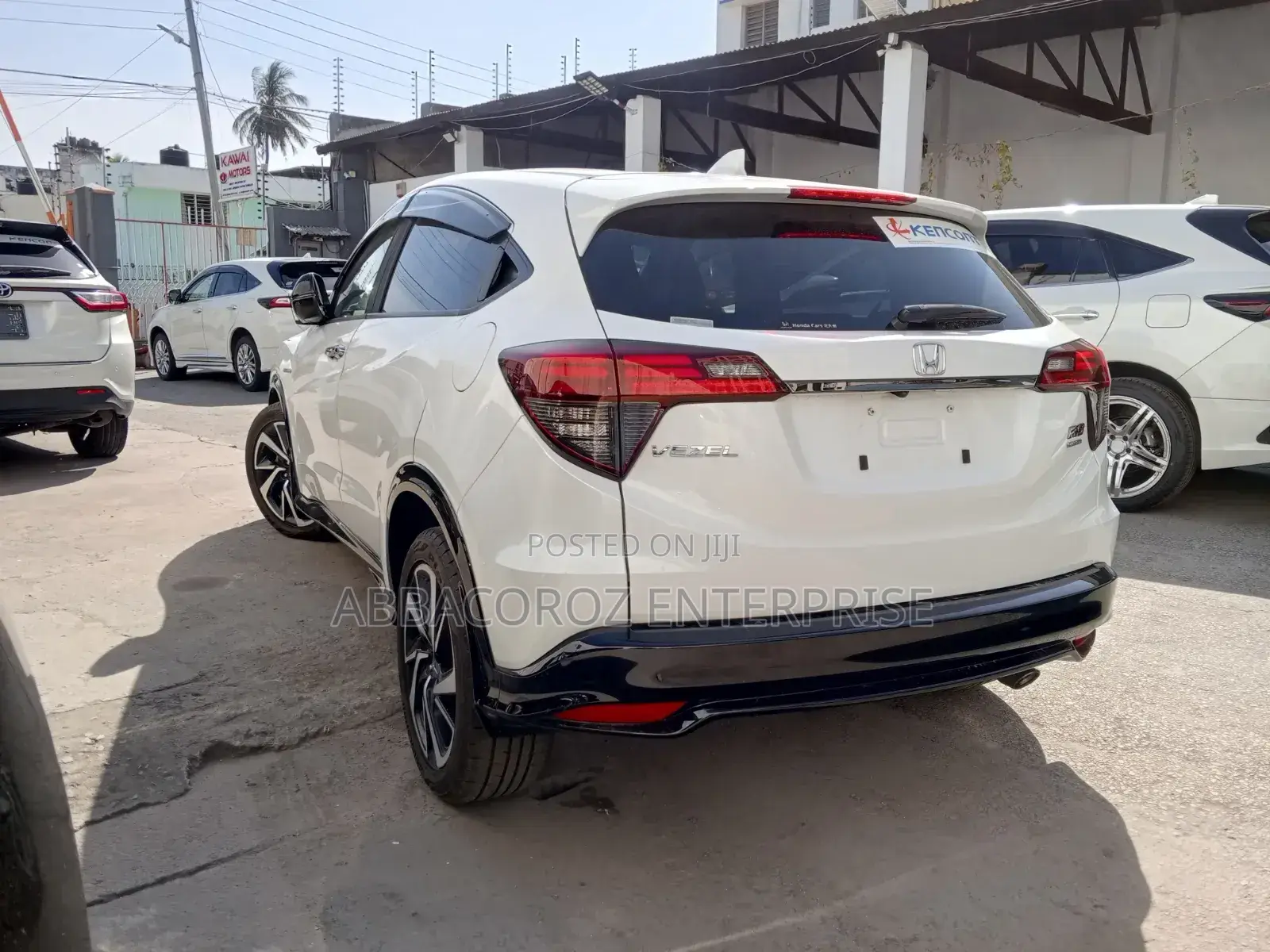 Honda Vezel 1.5 Hybrid 2WD 2018 Pearl