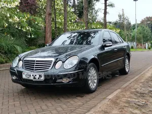 Mercedes-Benz E200 2004 Black