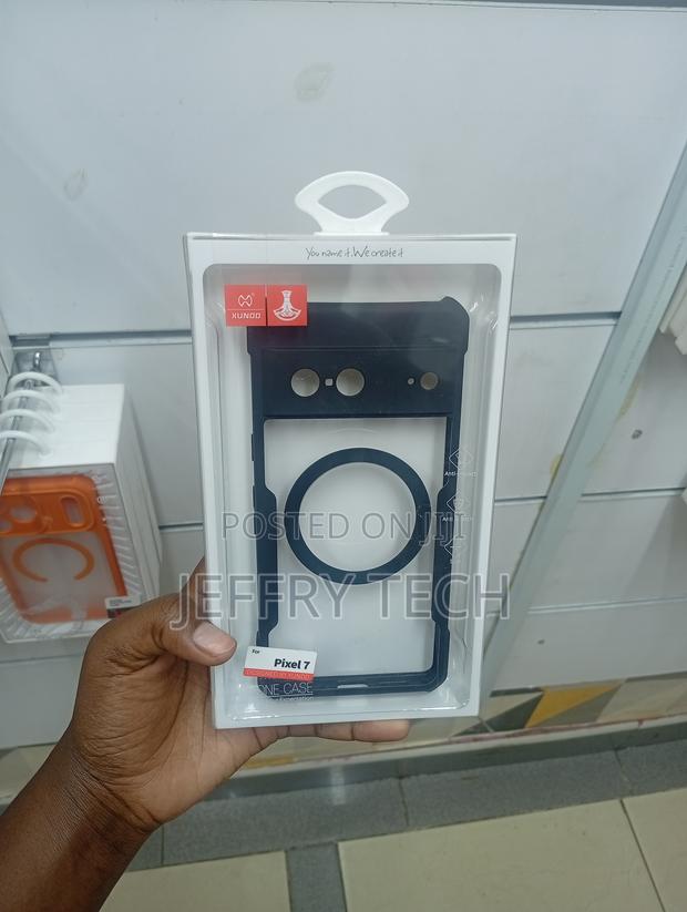 Google Pixel 7 in Black With a Transparent Back Cover