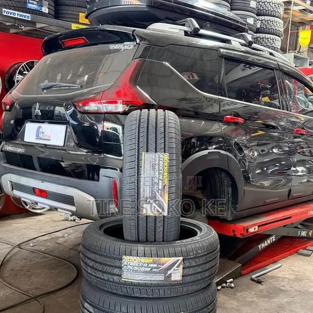 225/50r18 Blackhawk Street- H Hu71 Tyre